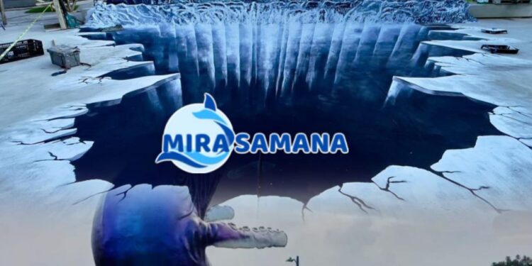 Samaná» “Así avanza el programa de trabajos en el Mirador Fotográfico” Situado en el Malecón de esta Provincia.