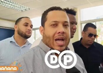 Samaná. Rueda de prensa convocada por los Regidores de esta Provincia, para denunciar supuestas irregularidades en el Ayuntamiento, se retractan.