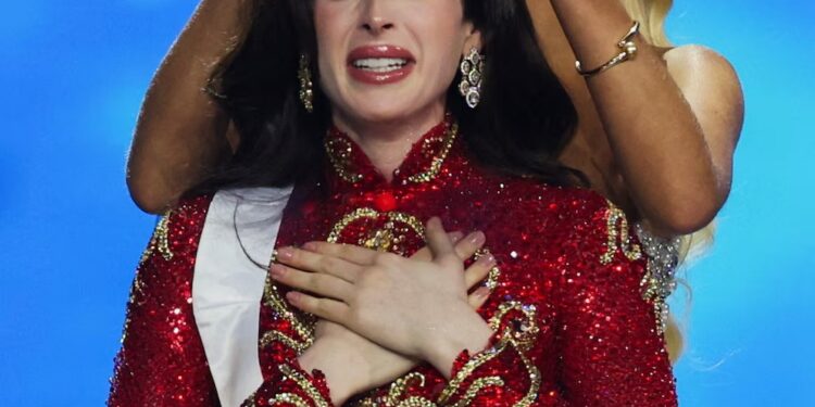 México celebra cuarta corona de  Miss Universo 2025 Al ser coronada «Fátima Bosch» Celebrada en el Impact Arena de Pak Kret, Tailandia