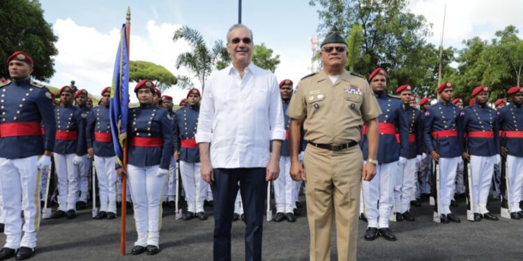 El presidente Luis Abinader inaugura nuevas y remozadas obras en las instalaciones del recinto militar General de División Matías Ramón Mella, sede del Ministerio de Defensa (MIDE)