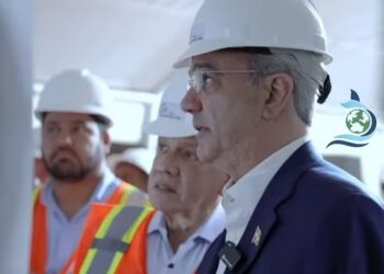 Presidente Abinader el ministro Eduardo Estrella supervisan avances del túnel en la Plaza de la Bandera