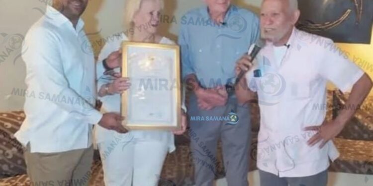 Rinden homenaje póstumo a Jean Desdames»Juan el Francés» impulsor del turismo en Las Terrenas