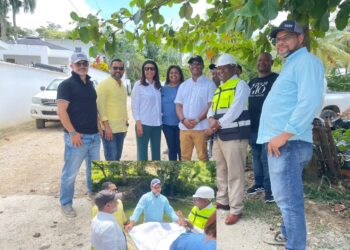 Alcaldía de Las Terrenas avanza en plan integral de drenaje, saneamiento y vialidad