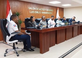 Alcalde de Las Terrenas encabeza reunión del CPMR para coordinar operativo de Semana Santa 2026