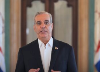 Abinader anuncia medidas para enfrentar impacto del alza del petróleo en República Dominicana