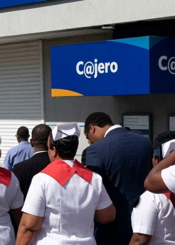 Estudiantes denuncian irregularidadesy favoritismo en trámites de titulación en escuela de Enfermería en Sánchez,Samaná