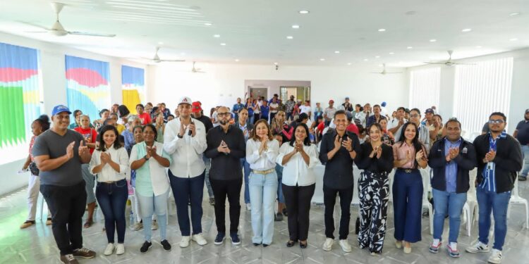 Continúan las ayudas sociales con Bono de Emergencia a familias afectadas por las lluviasen María Trinidad Sánchez