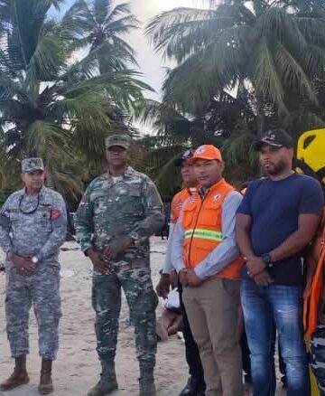 Continúa la búsqueda de joven desaparecido en Playa Rincón, Samaná