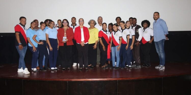 UASD Centro Nagua recibe visita de estudiantes Preuniversitarios de Las Terrenas,Samaná