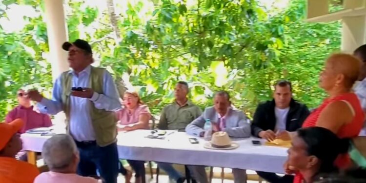 Realizan vista pública para estación de combustible en Arroyo Higüero de Sánchez