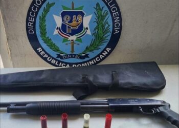 Ocupan escopeta ilegal durante allanamiento en Las Terrenas, Samaná