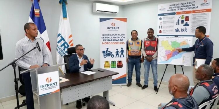 INTRANT pone en marcha plan piloto para regular paradas de motoconchos