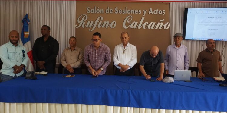 UASD y Academia de Ciencias presentan informe ambiental sobre manejo de residuos sólidos en Sánchez,Samaná