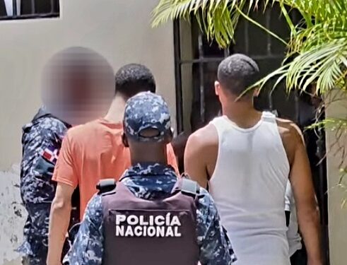 Abogado y familiares de imputado denuncian presunto maltrato durante proceso de arresto en Samaná