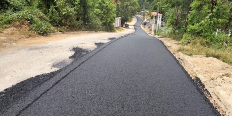Laguna Grande estrena carretera tras años de espera; obra conecta comunidades de Las Terrenas, Samaná y Sánchez