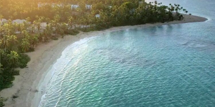 Blu Terrenas aclara instalación de vallas temporales y garantiza libre acceso a la playa