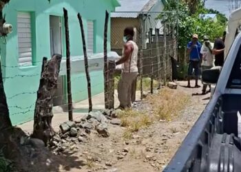Hallan sin vida a mujer dentro de su vivienda en Villa Tapia