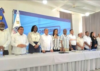 Comunidades de Samaná presentan sus principales necesidades durante jornada de “El Gobierno Contigo”