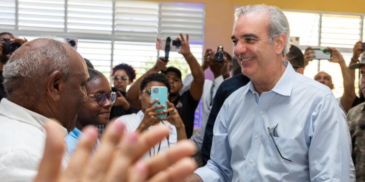 Luis Abinader inaugurará obras educativas, deportivas y turísticas en Samaná y Las Terrenas