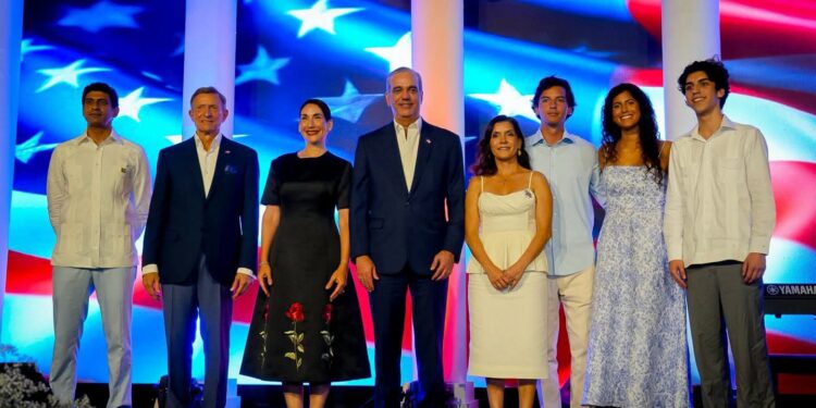 Embajada de EE. UU. celebra 250 años de independencia y reafirma su amistad con República Dominicana