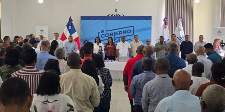 Samaná recibe jornada de “El Gobierno Contigo” con anuncio de obras comunitarias