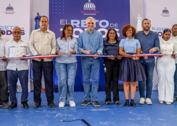 Inauguran Escuela Básica Félix Sosa en el sector La Ceiba, Las Terrenas