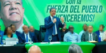 Félix Medina Gerónimo anuncia su salida de la Fuerza del Pueblo