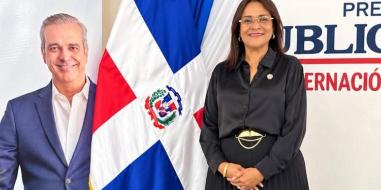 Gobernación de Samaná presenta resultados de su gestión