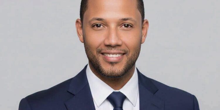 Carlos Machuca presenta su renuncia al subdirección Regional Nordeste de Turismo