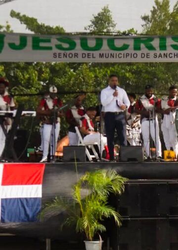Sánchez celebra la 18.ª edición de “Ciudad de Dios” con la presencia de autoridades y líderes evangélicos