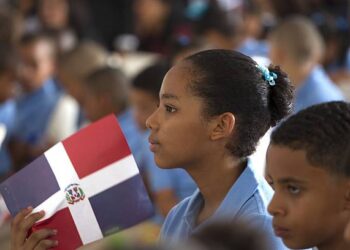Diputado propone que estudiantes dominicanos aprendan Creole